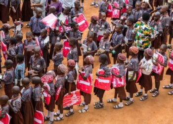 itel Empowers Over 600 Pupils in Ikorodu with Back-to-School Donations Worth ₦4 Million