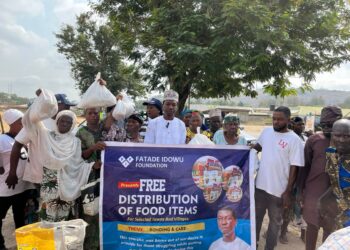 Fatade Olamilekan Idowu embarks on food distribution programs for hundreds of Osun inhabitants